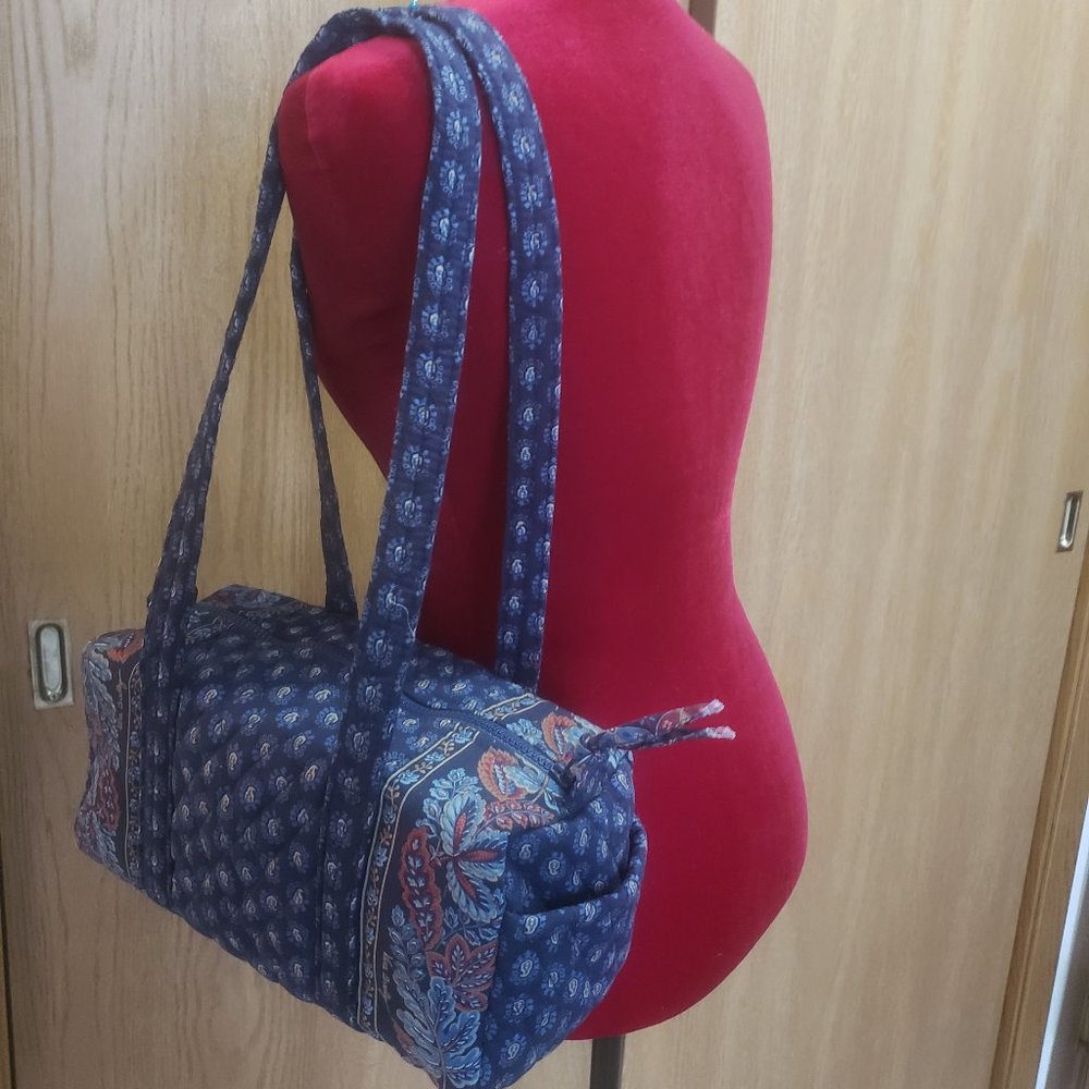 Vera Bradley Orig. 100 Duffle "Classic Navy" Rare